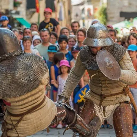 Au Petit Bajocasse - 3 Etoiles Lejlighed Bayeux