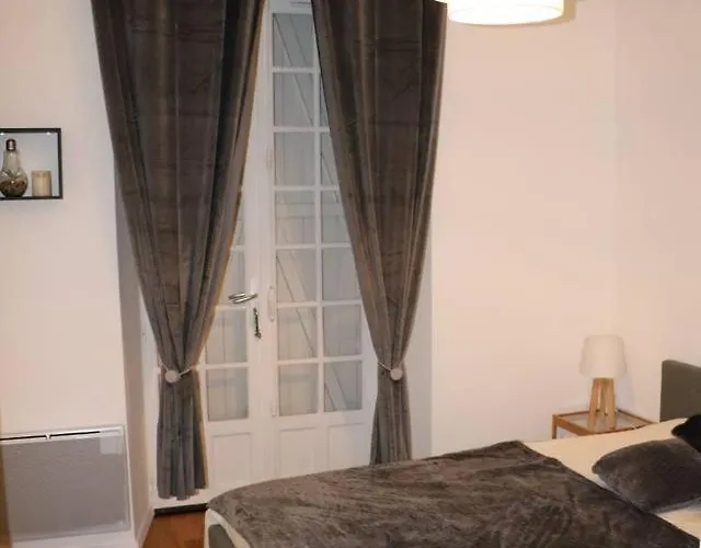 Au Petit Bajocasse - 3 Etoiles * 贝叶