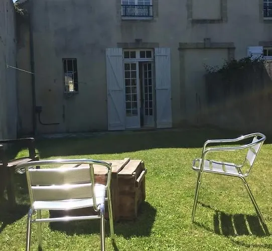 Au Petit Bajocasse - 3 Etoiles * 贝叶