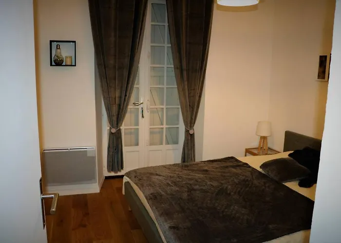 Au Petit Bajocasse - 3 Etoiles * 贝叶